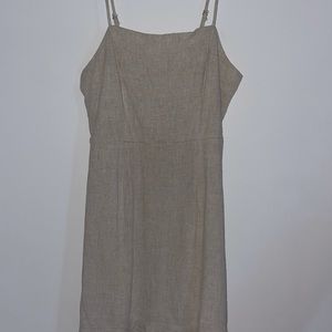 Women’s dress